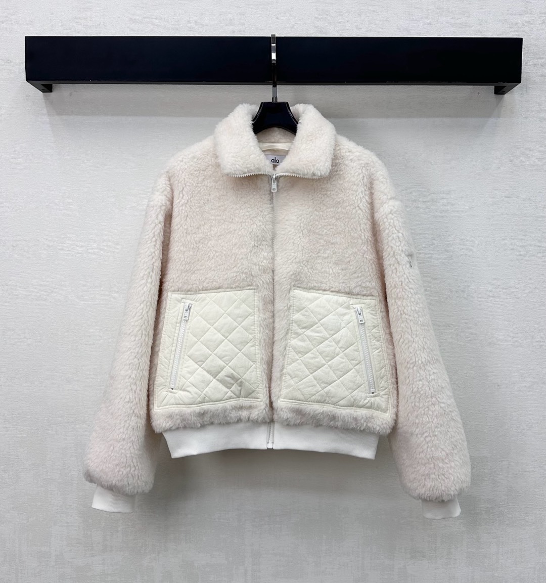 알* 25 신상 램스울 퀼팅코트