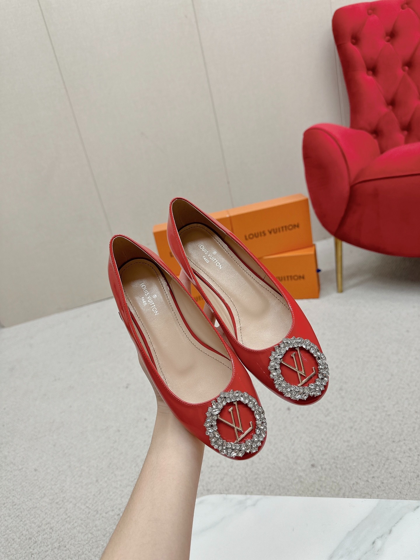 루*비통 클래식 스틸레토 힐