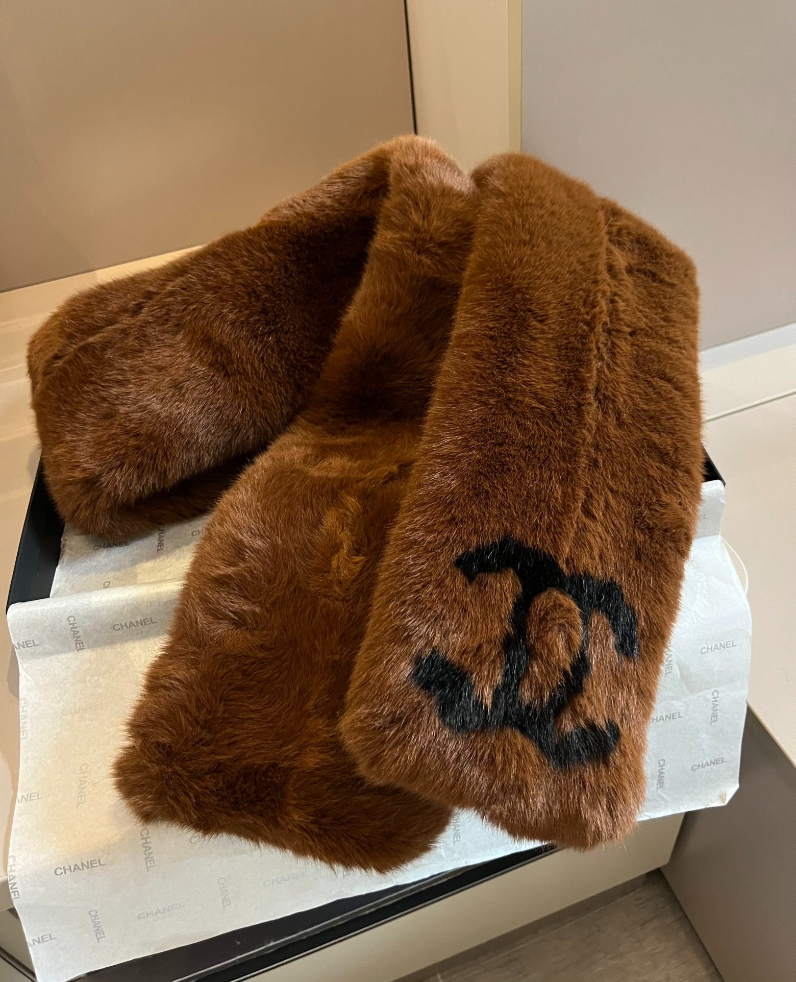 샤* 롱 래빗 퍼 머플러