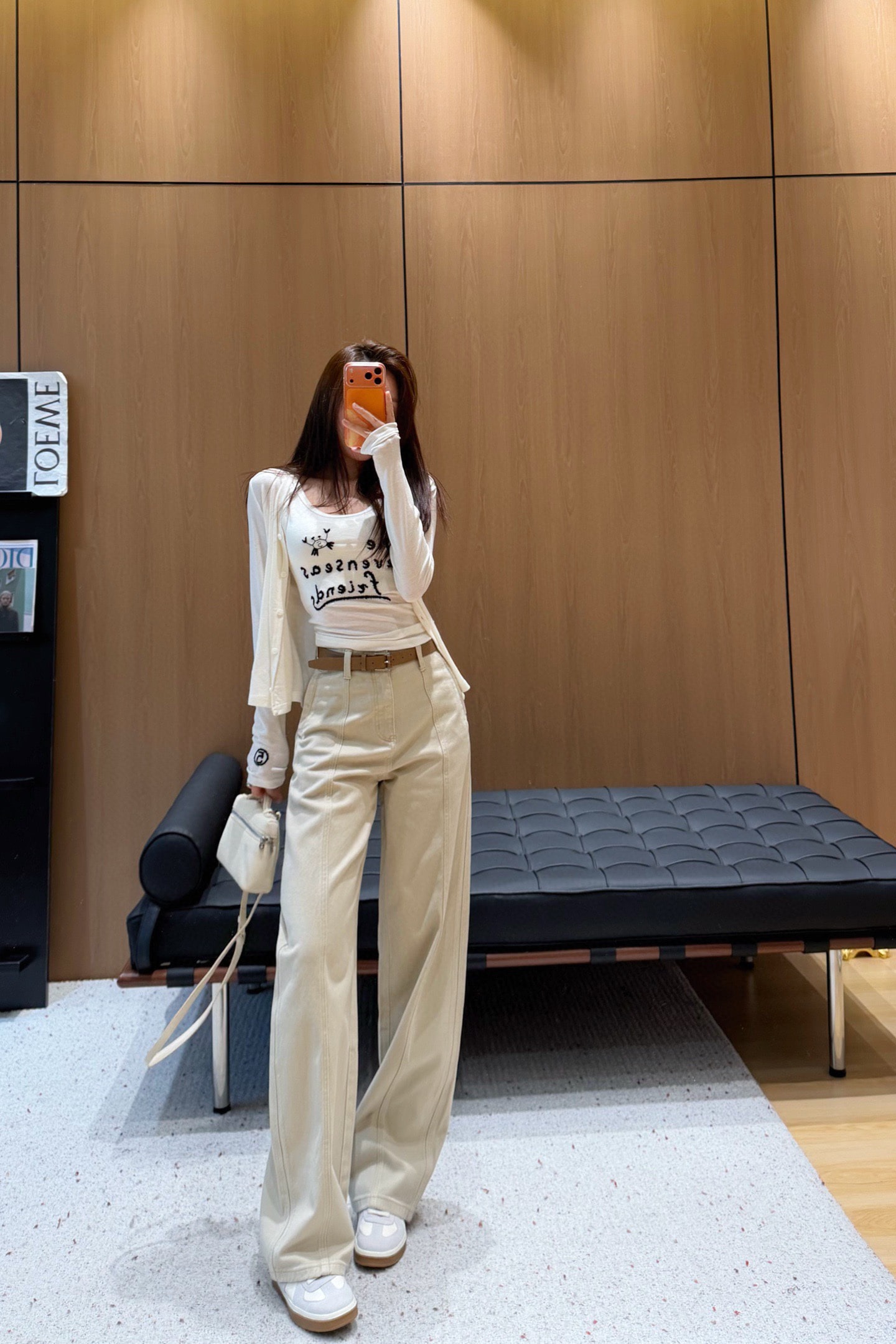 에*메스 신상 자수 데님 팬츠