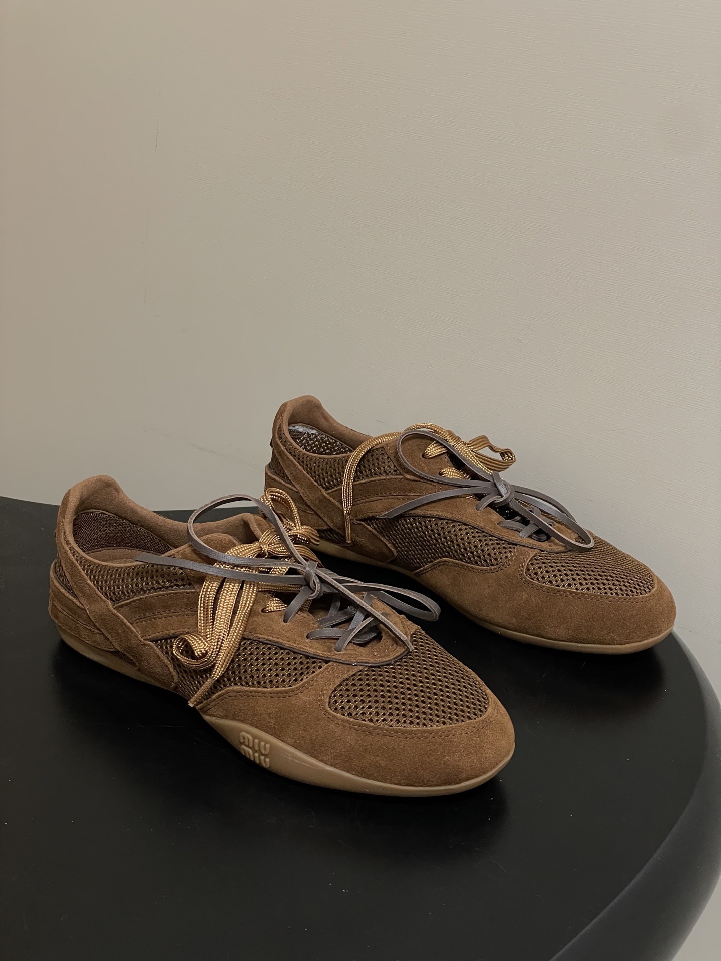 미*미* 26ss 신상 스트랩 메쉬 스니커즈