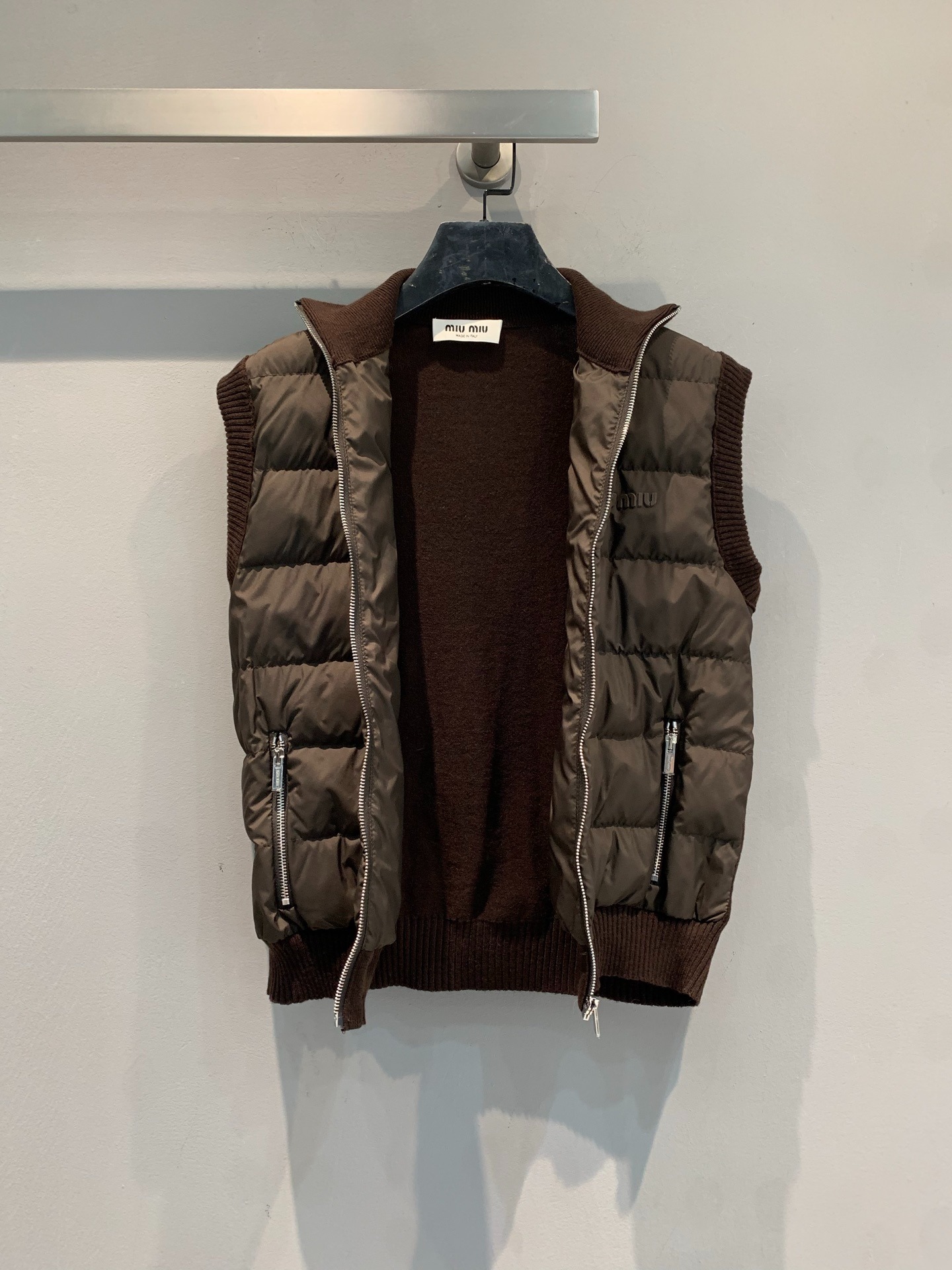 미*미*  캐시미어 니트 구스다운 조끼