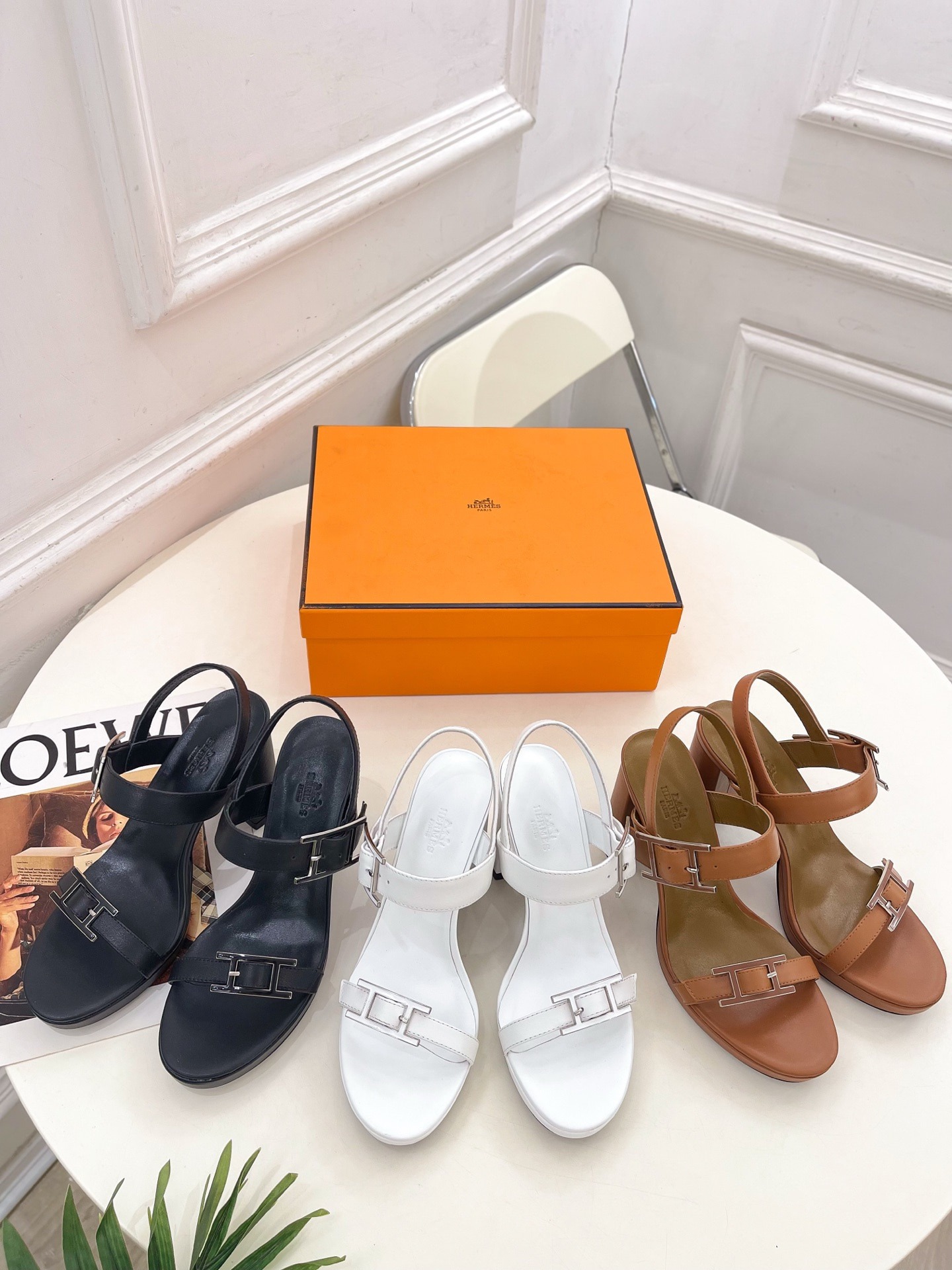 에*메스 26 봄 신상 클래식 샌들