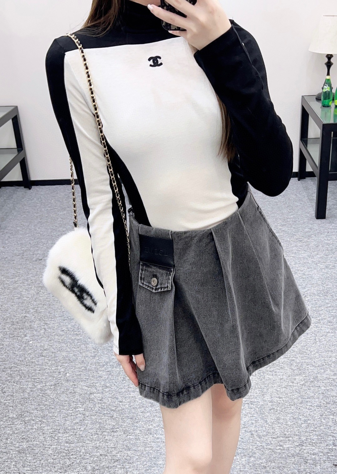 샤* 2025 신상 배색 로고 터틀넥