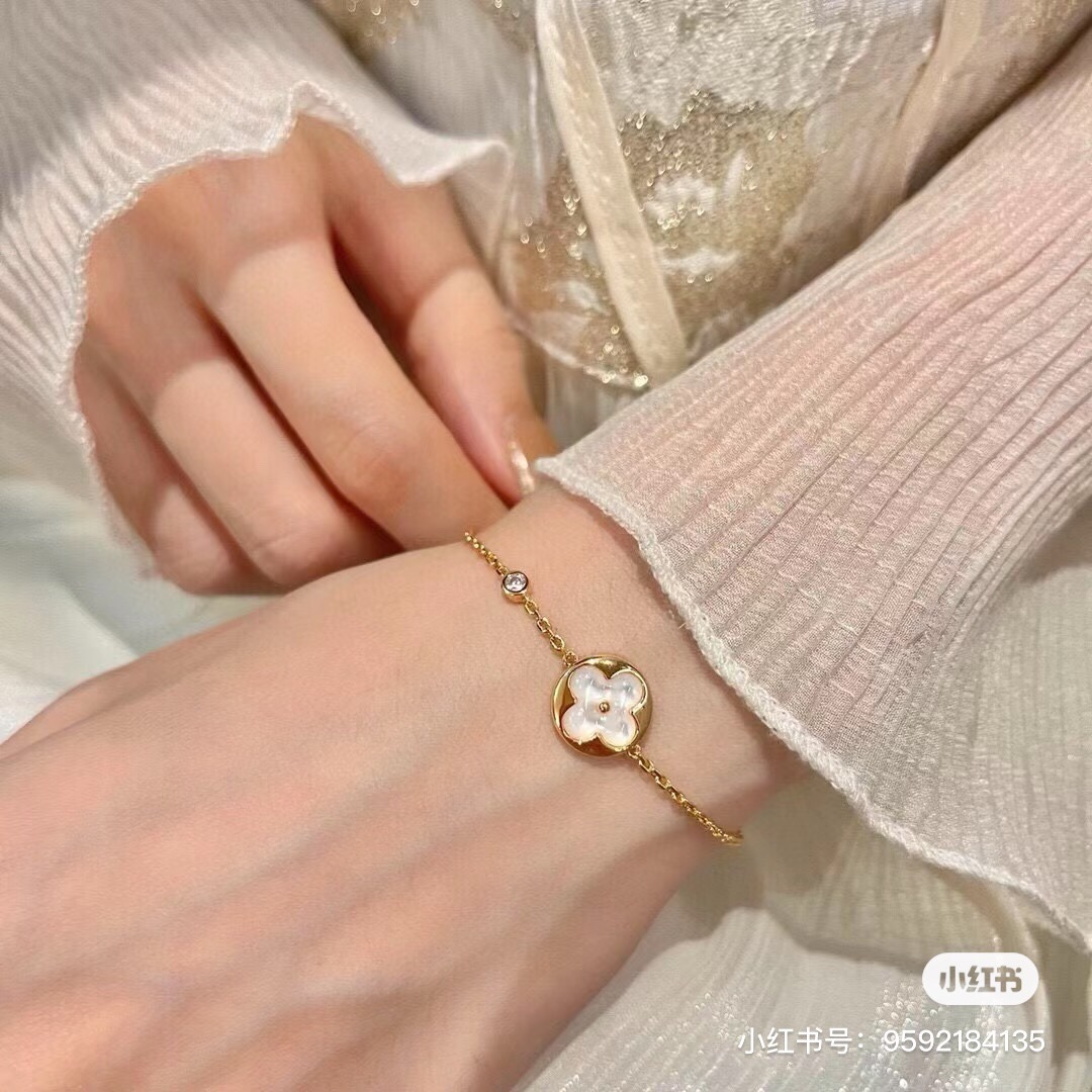 루*비통 LV Color Blossom 컬렉션 싱글 브레이슬릿