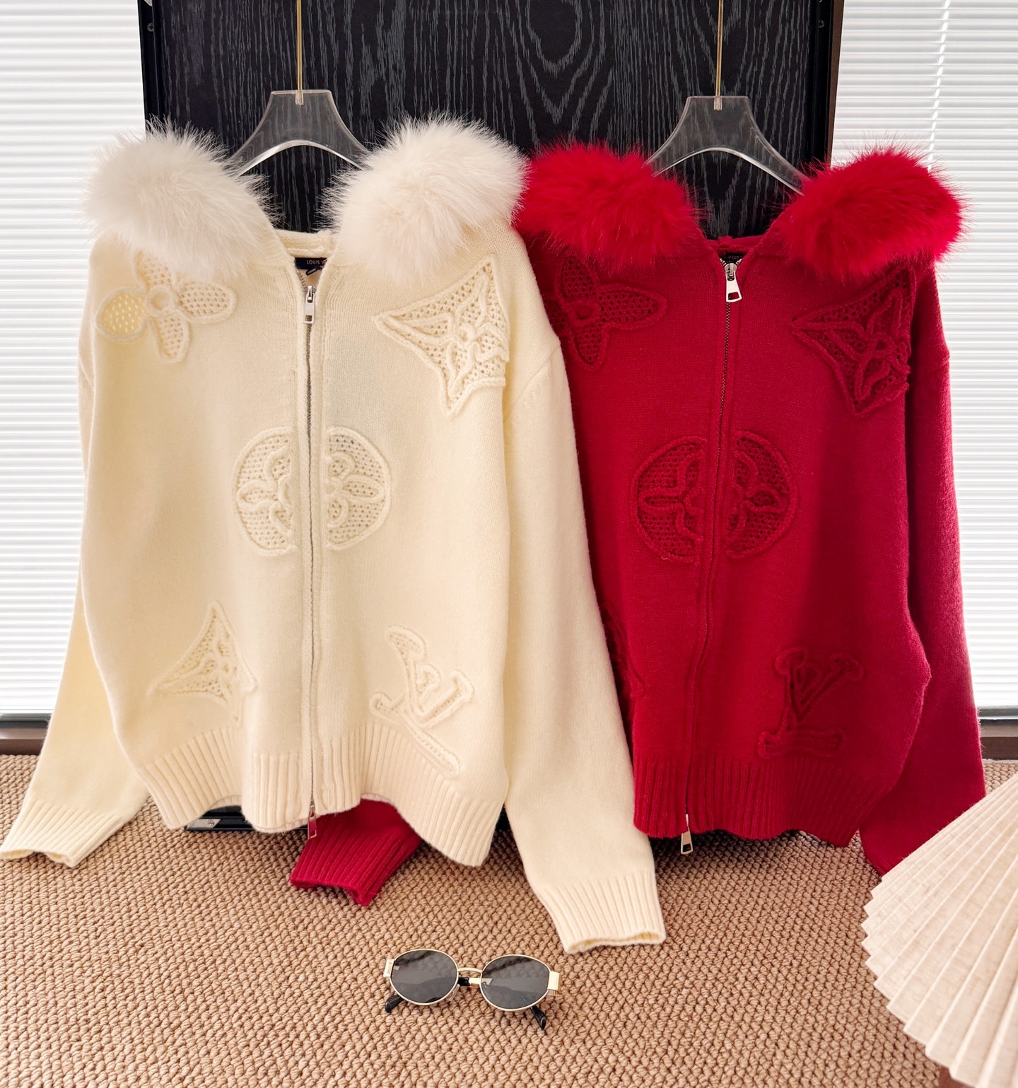 루*비통 자카드 퍼카라 가디건