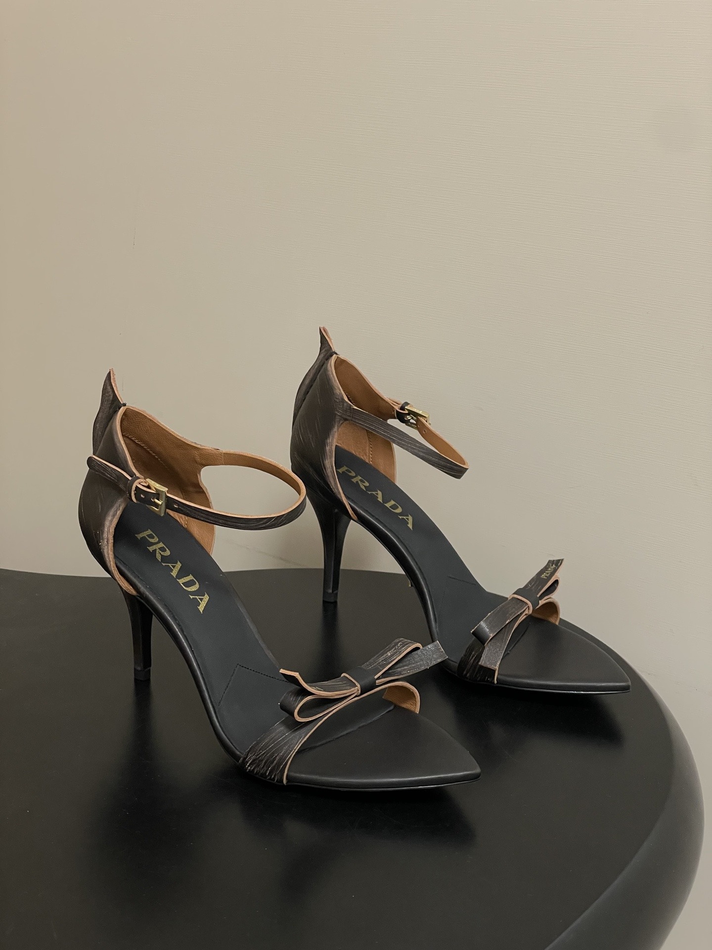 프*다 봄여름 신상 빈티지 오픈토 샌들