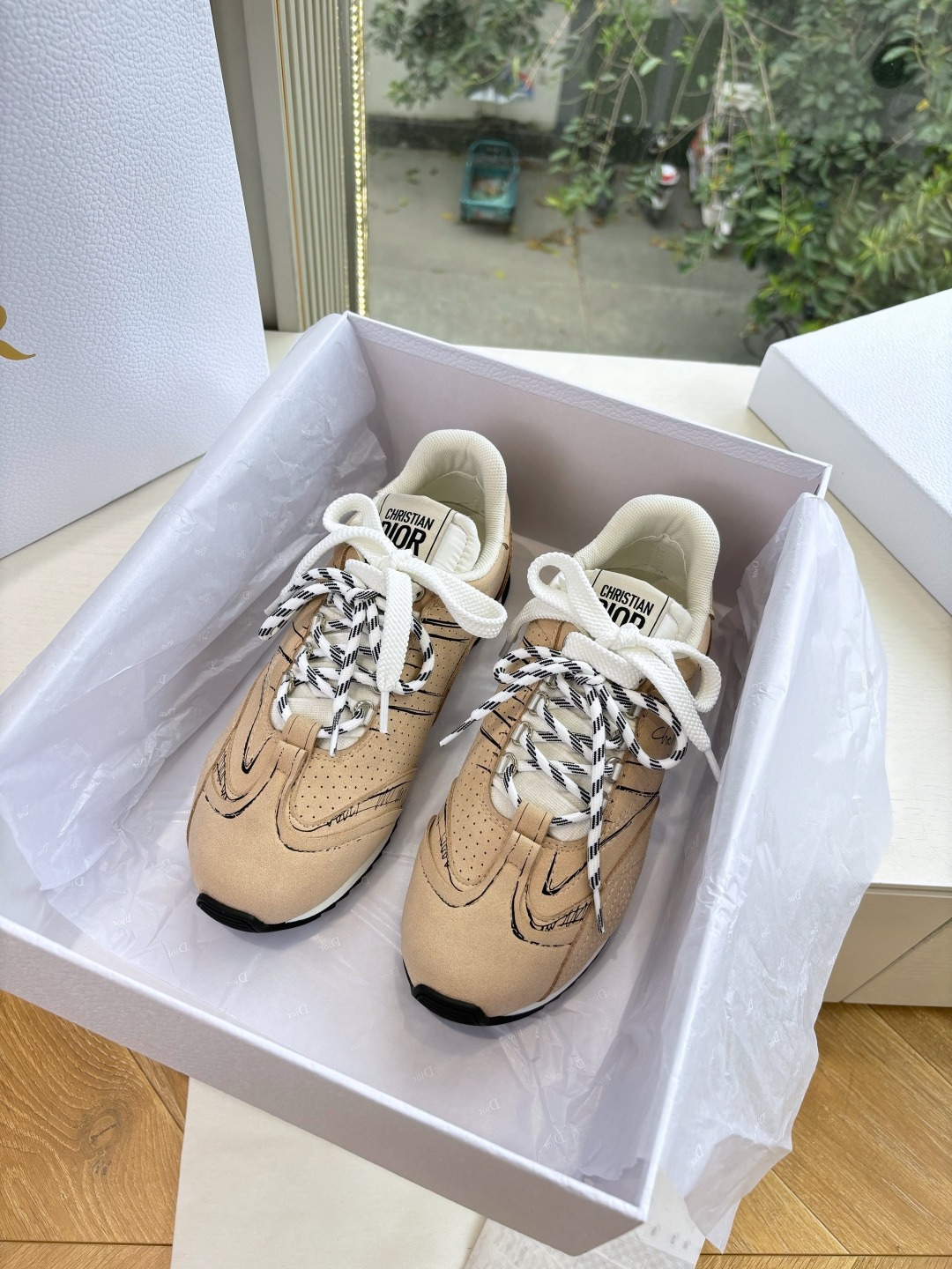 디* 드로잉 슈즈 아르간 운동화