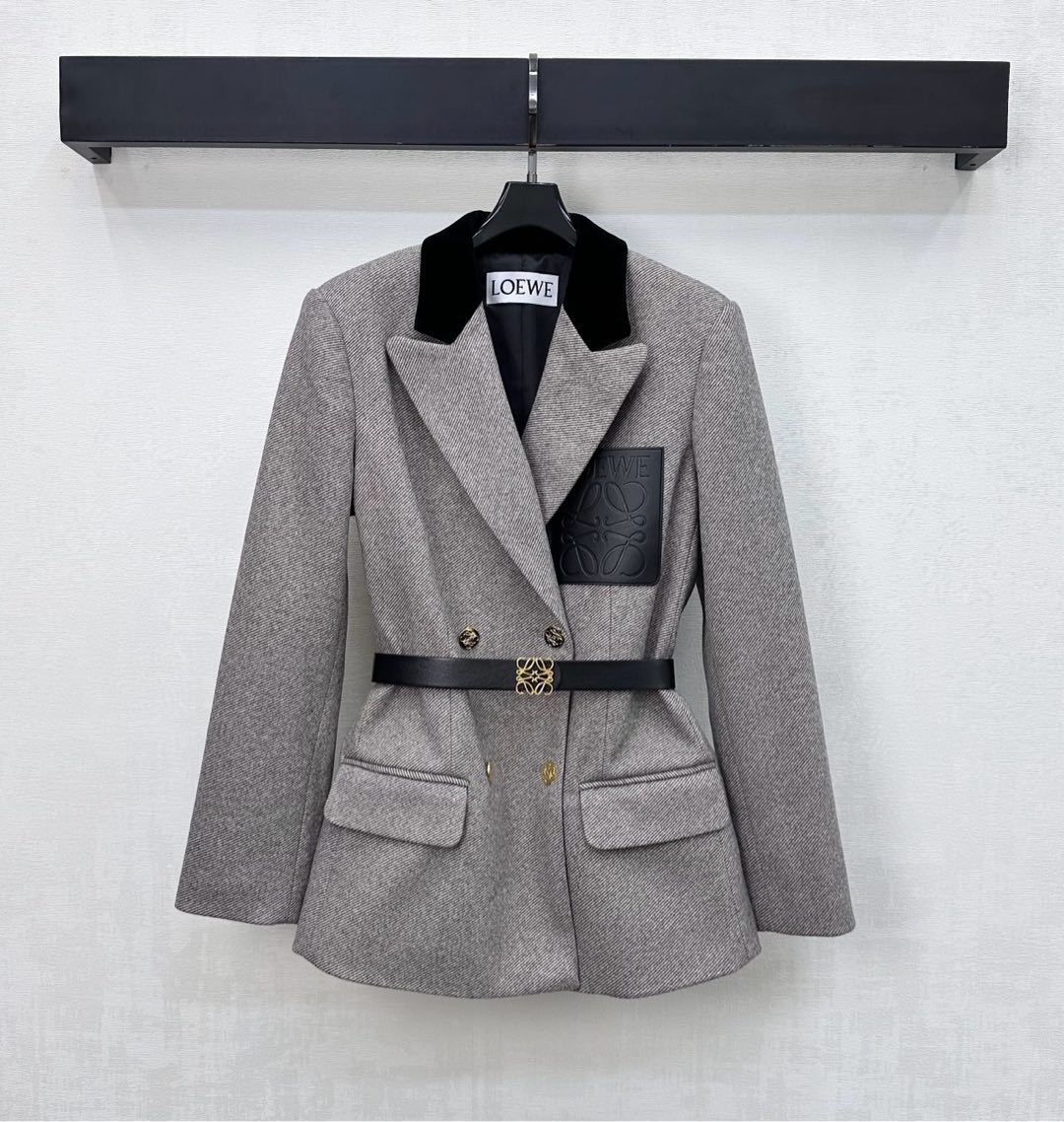 로*베 25 신상 벨벳 넥 벨트 정장 코트