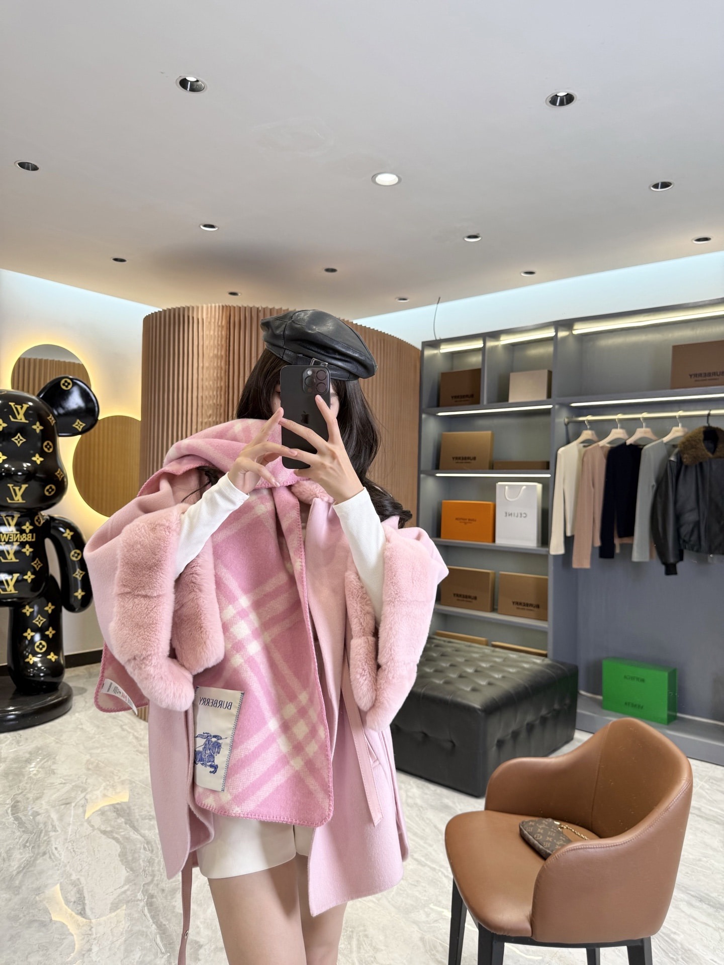 버*리 체크 양털 워머