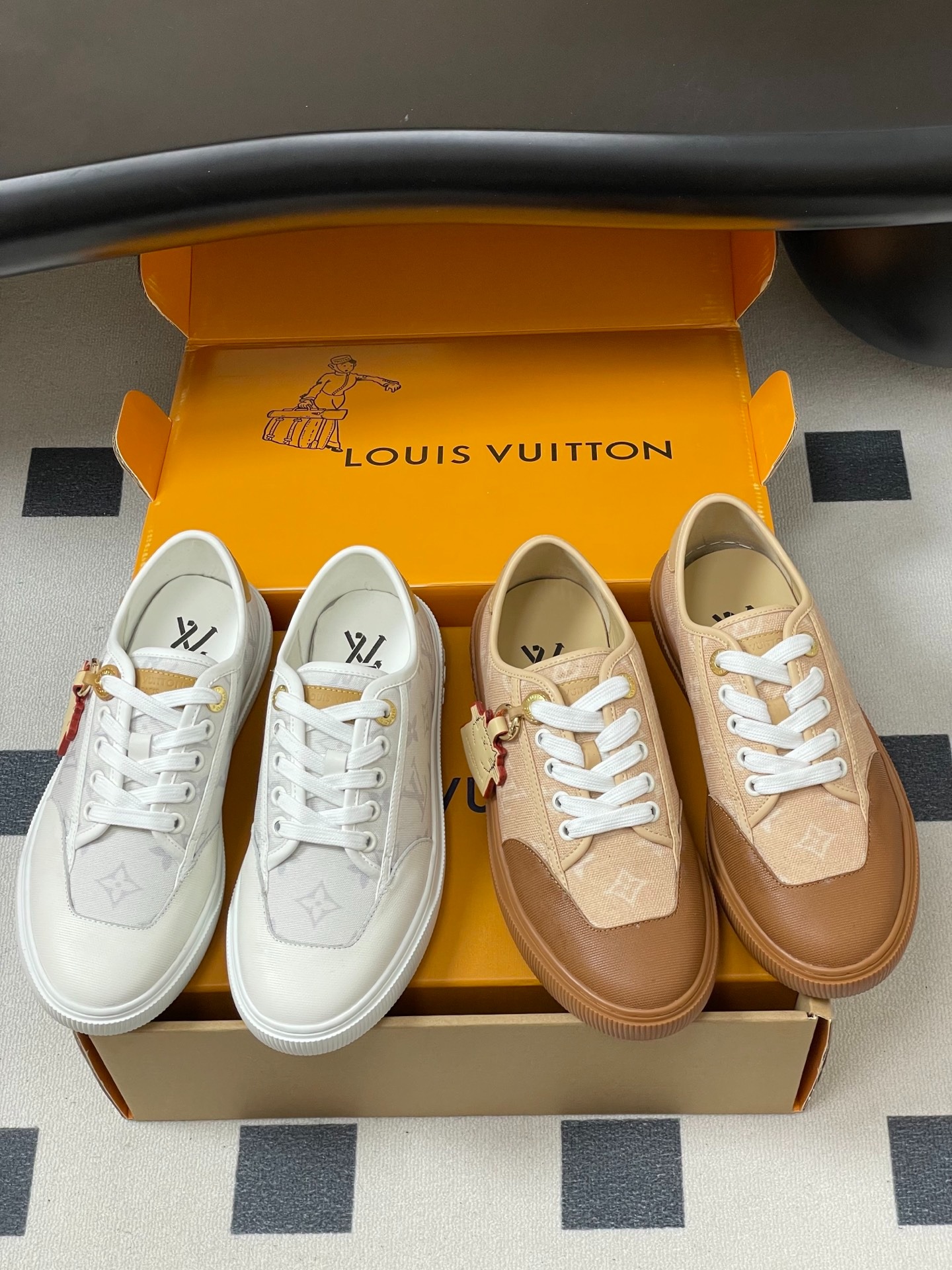 루*비통 L&G 콜라보 봄신상 캐주얼화