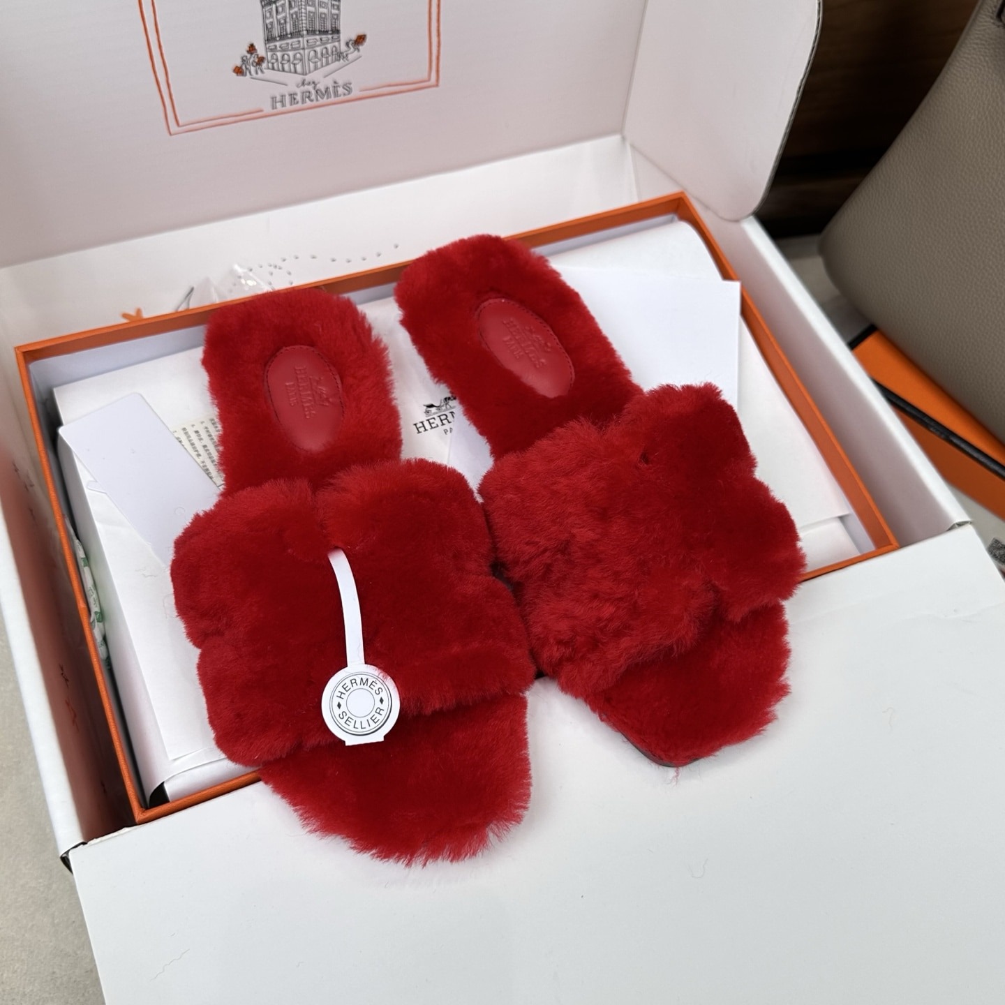 에*메스 오란 울 샌들