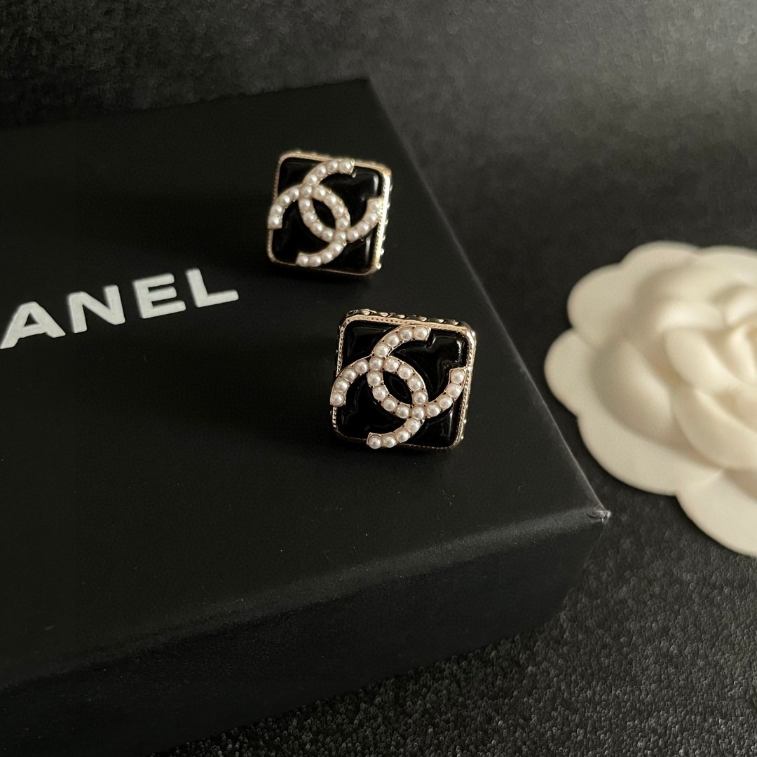 샤* 신상 더블 C 이어링