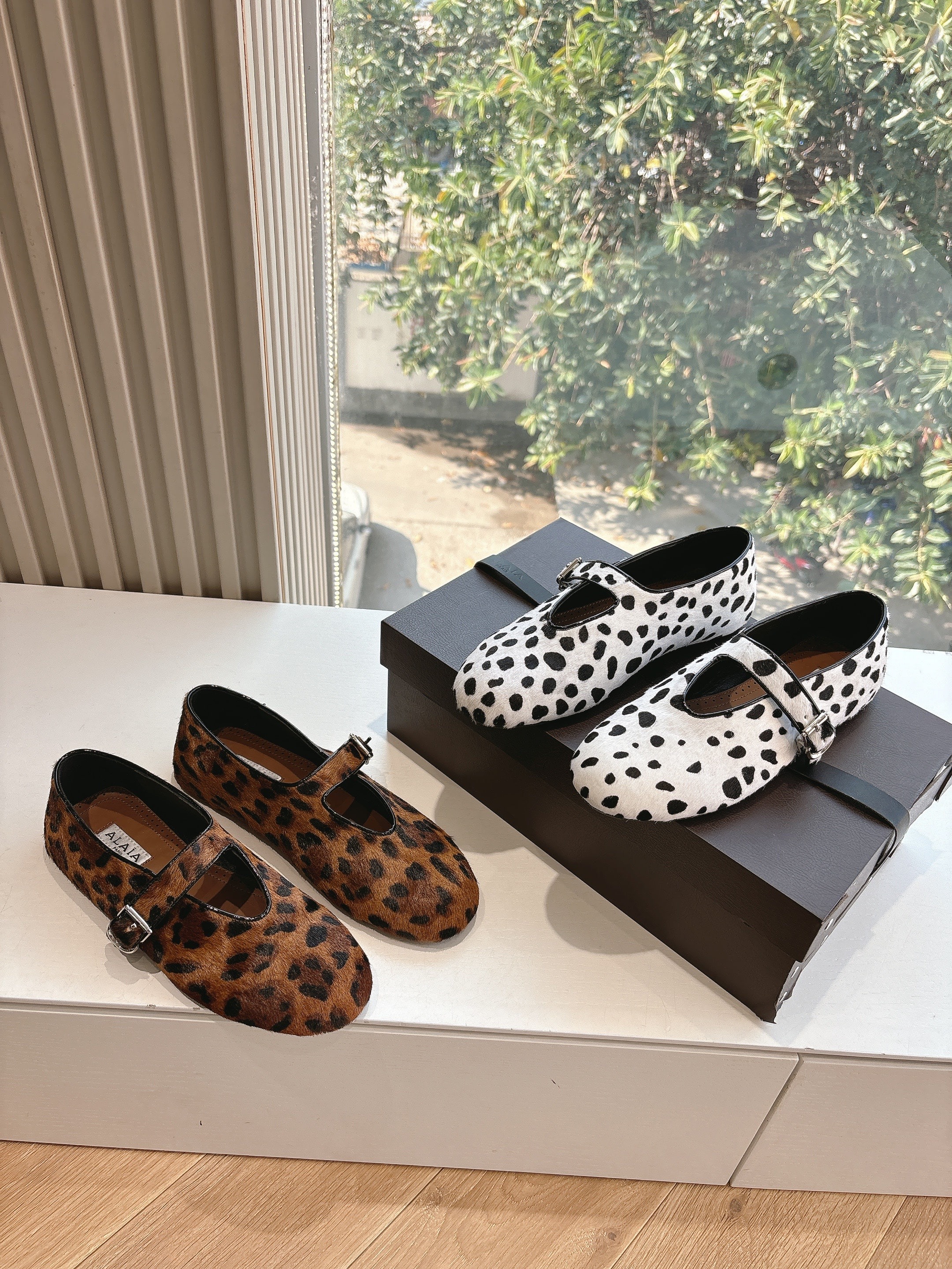 알*이아 26 신상 플랫슈즈