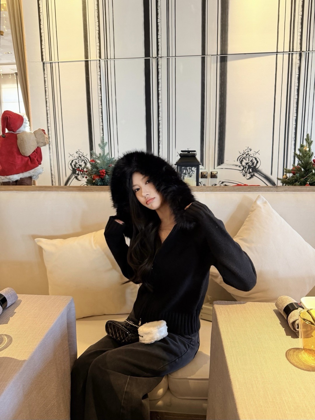 몽*레르 신상 퍼 탈부착 니트 후드 점퍼