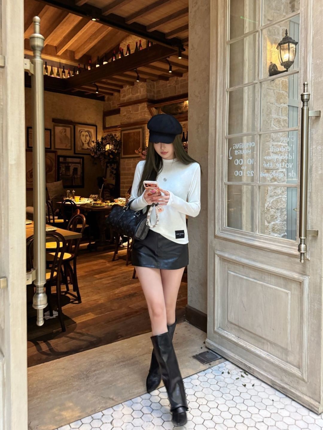 루*비통 25 신상 라운드 메탈 긴팔 상의