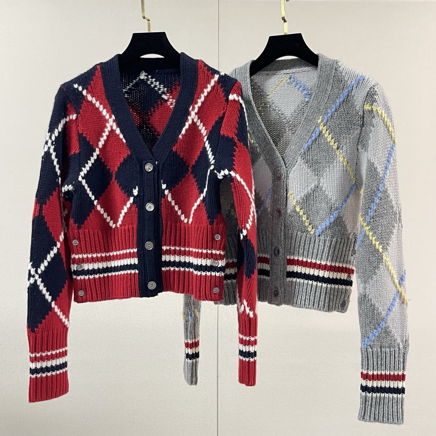 톰*라운 26ss 신상 클래식 니트 가디건