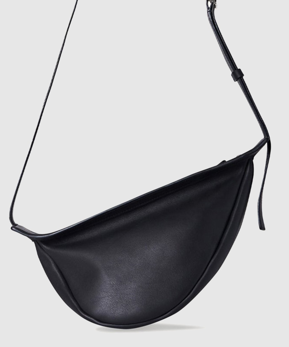 더로우 스몰 Slouchy Banana 가죽백 W1197L