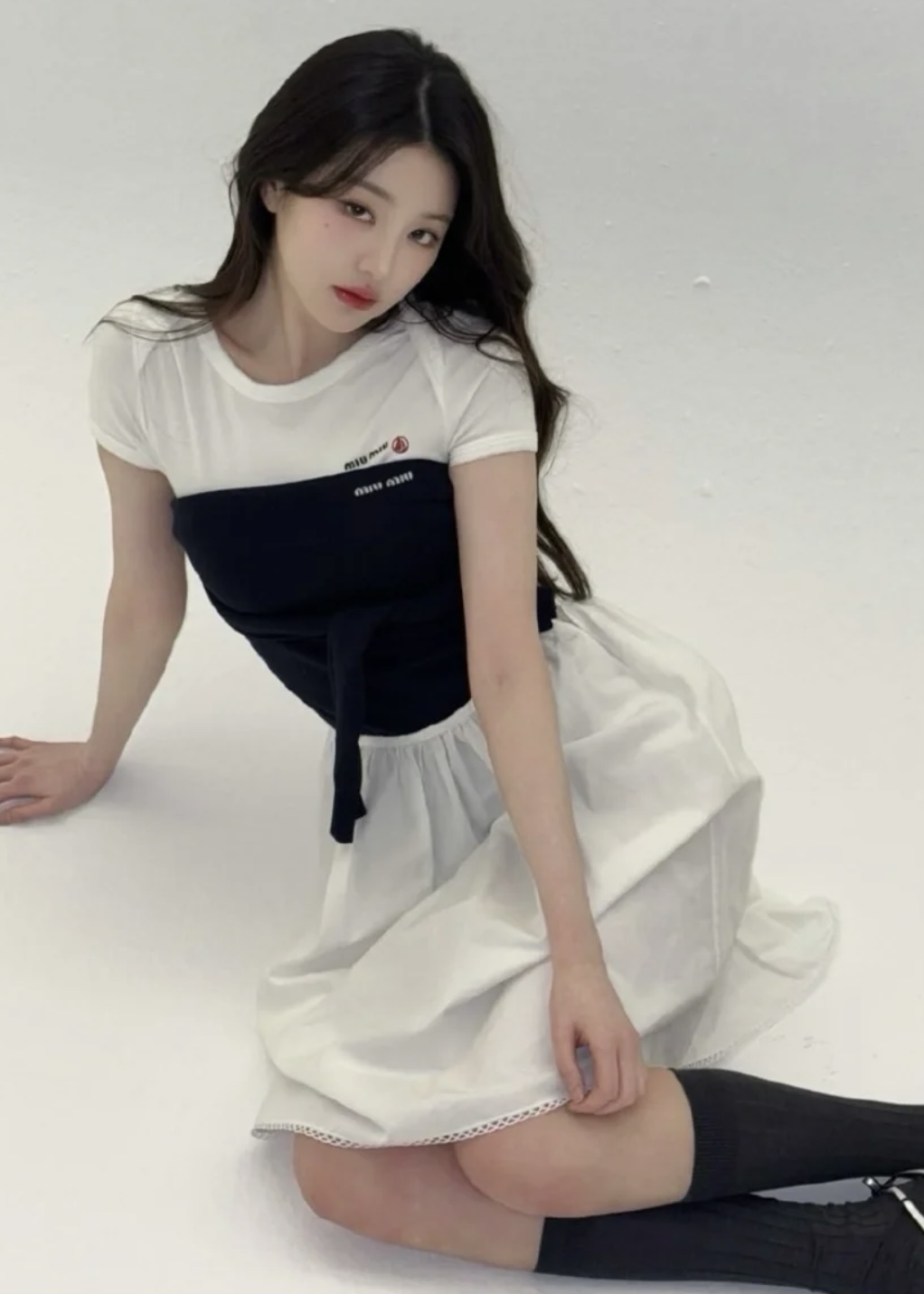 미우미우 울 스웨터