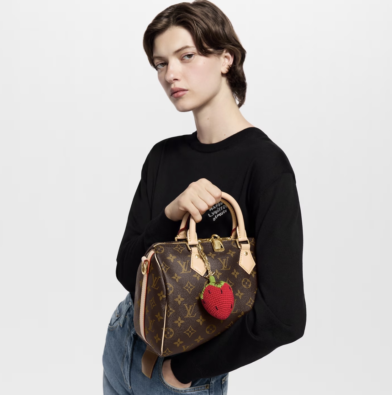 루이비통 베리리셔스 크로셰 백 참