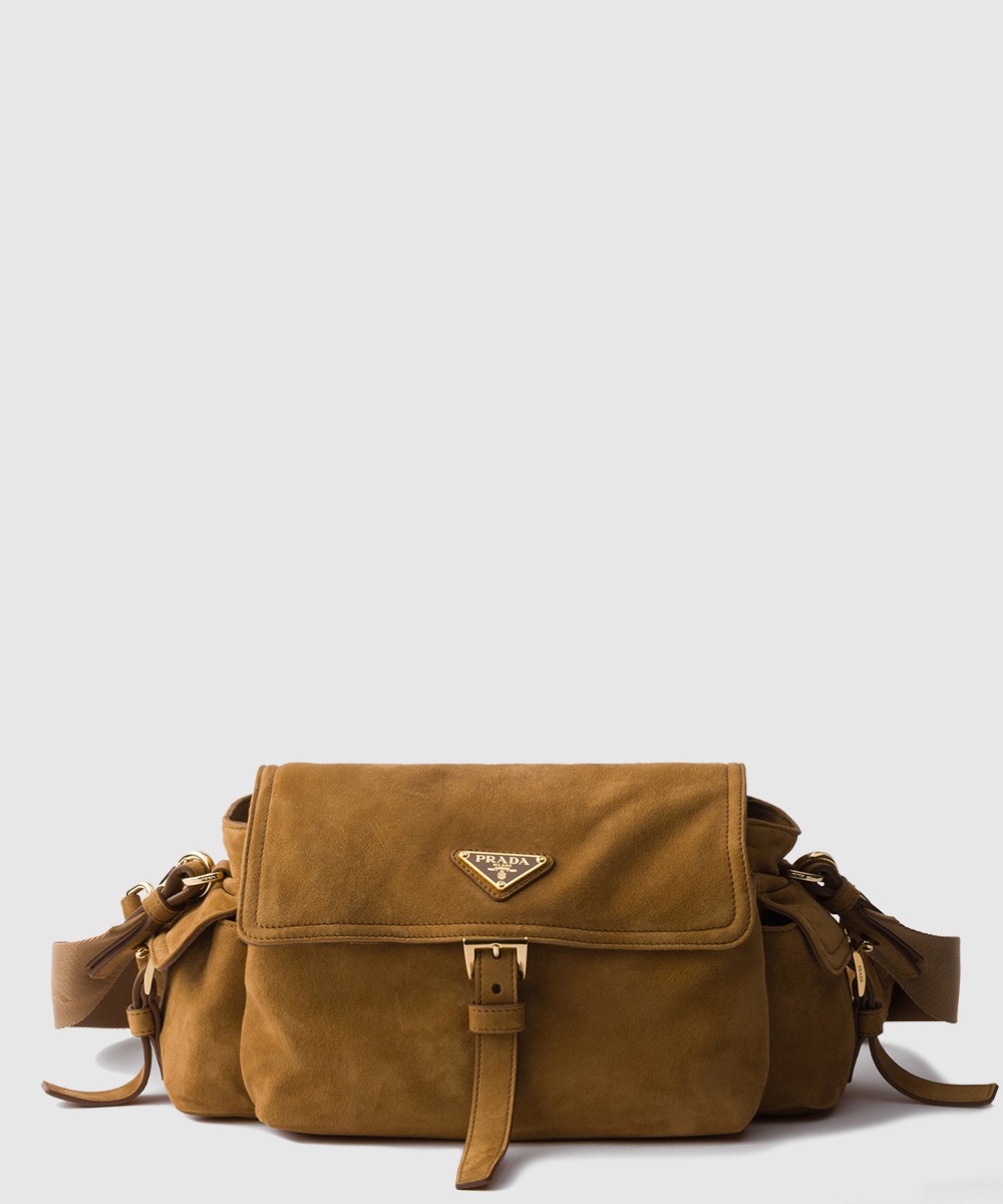 프라다 익스플로어 미디엄 스웨이드 숄더백 1BD394