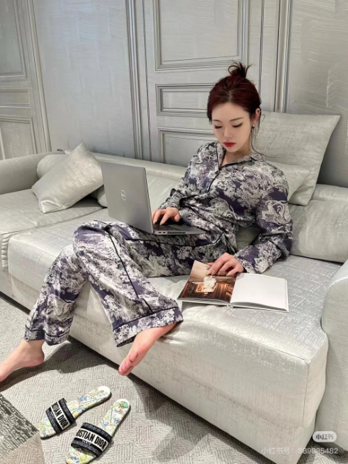 디올 정글 실크 세트