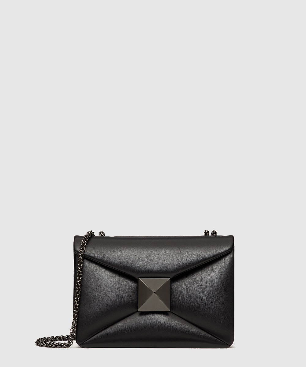 발렌티노 STUD 스몰 체인 스터드 쉽스킨백